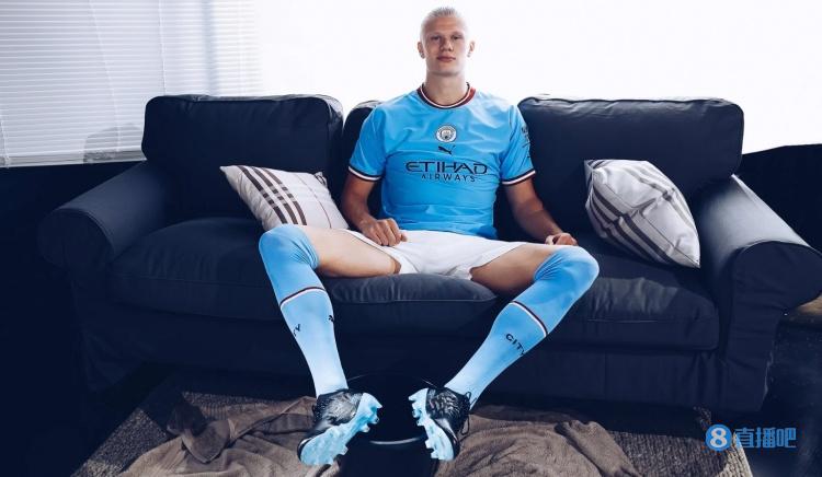 大连英博队迎来队史第100场比赛