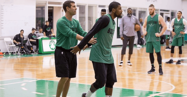 逆天，挪威甲门将点球大战一脚将摆好的球踢走以干扰对方（点球大战现奇招：挪威甲门将将摆好皮球一脚踢开扰乱对手）